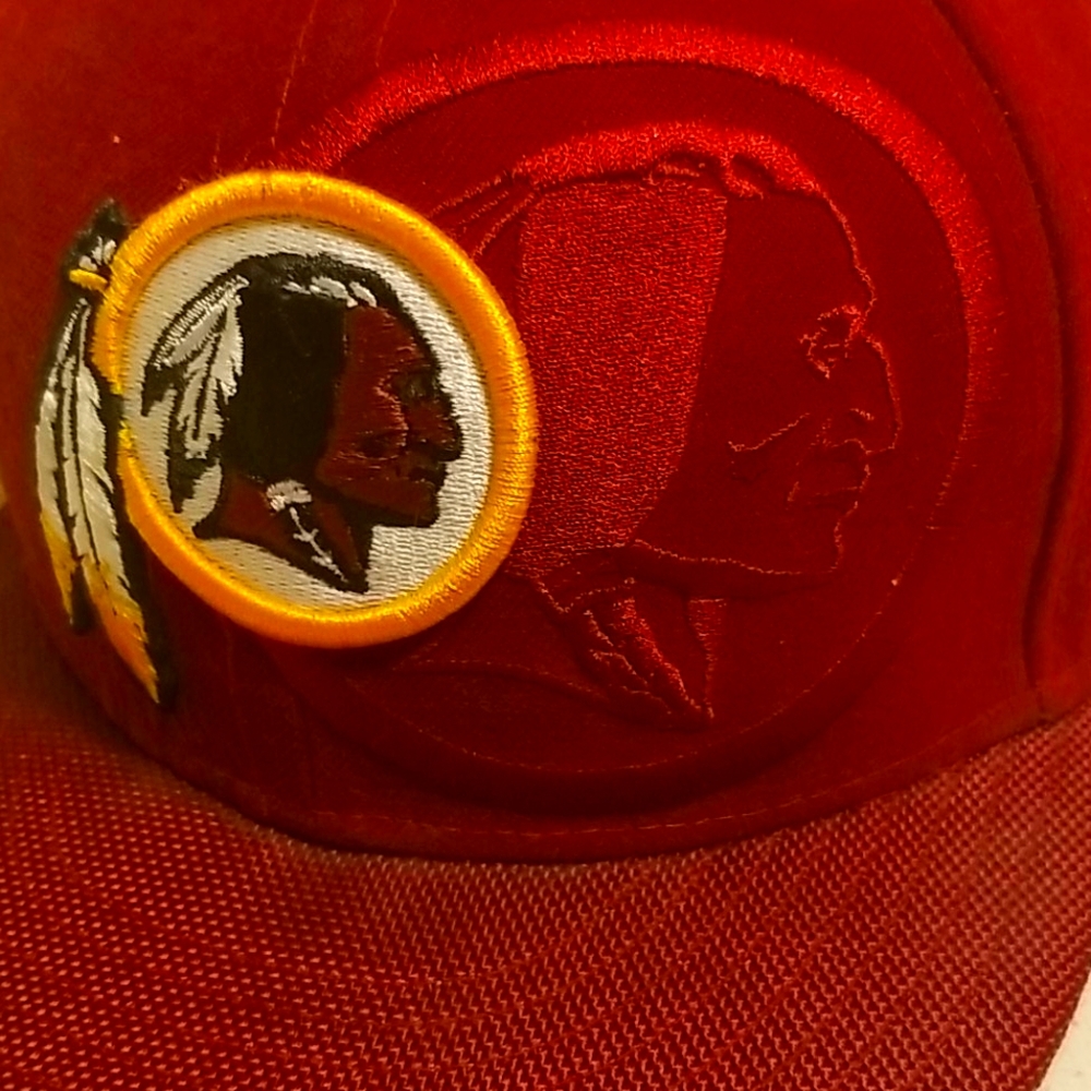 NFL Washington Redskins HAT - Picture 3 of 5